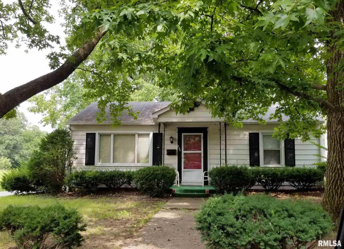 804 N 8th St., Mt Vernon, IL 62864