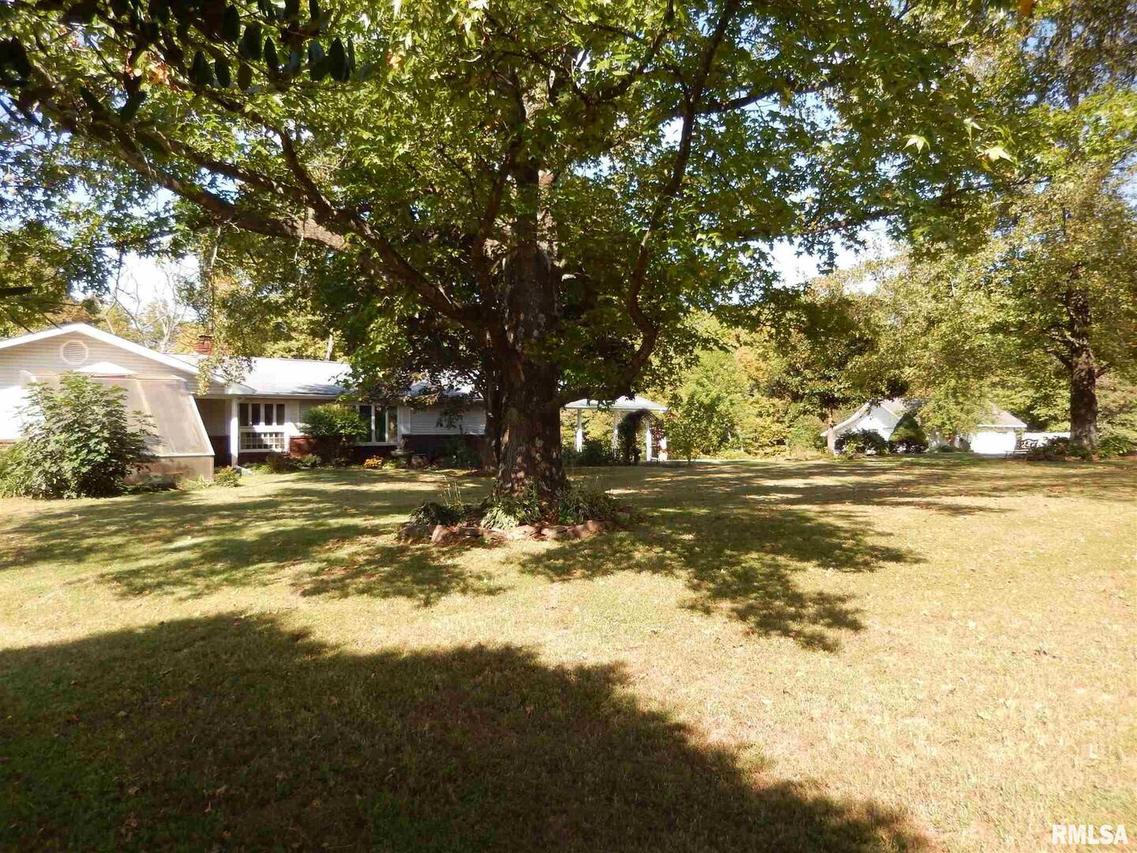 8545 State Route 146 E Hwy., Dongola, IL 62926