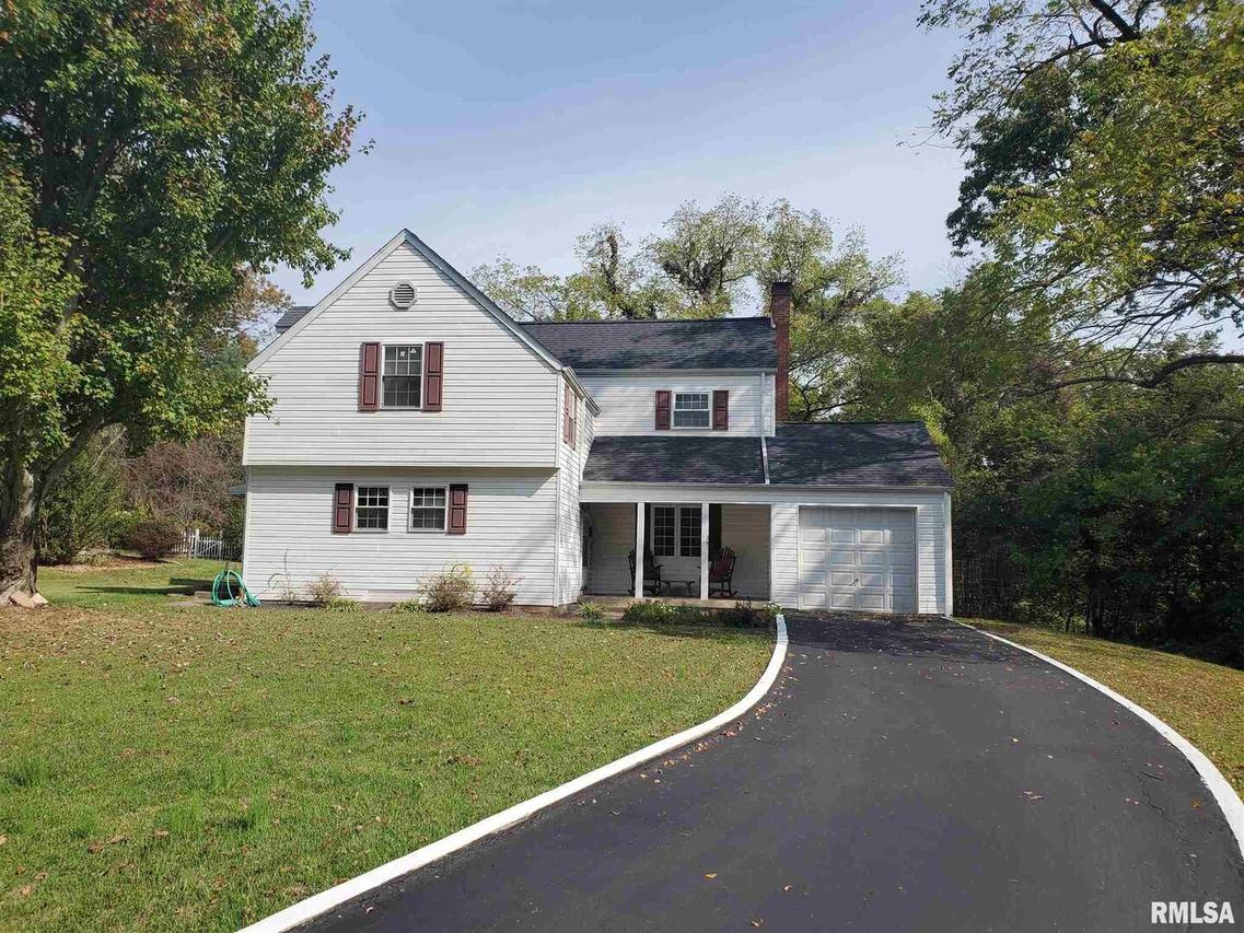 1215 Henrietta St., Chester, IL