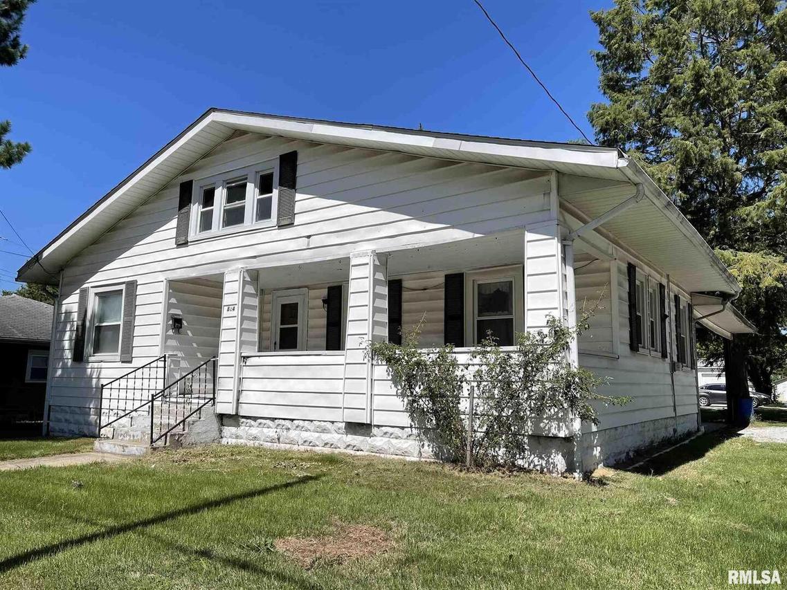 824 Illinois Ave., Murphysboro, IL 62966