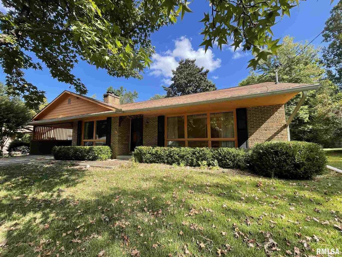 503 S Orchard Dr., Carbondale, IL 62901