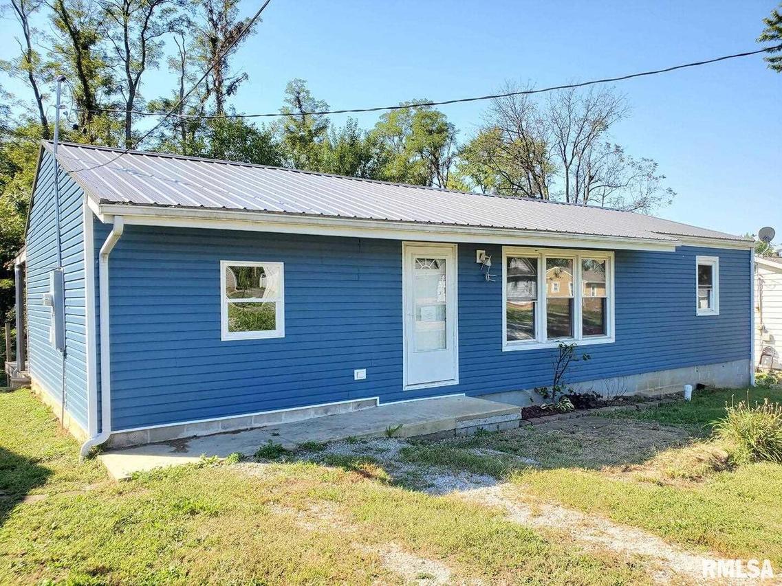 1314 W Madison St., Vandalia, IL 62471