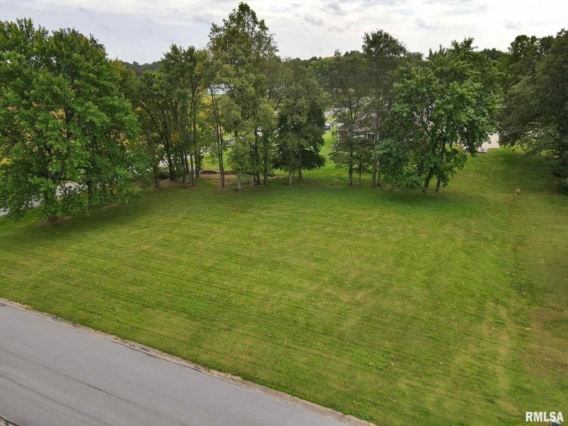 00 Hawthorne Ln., Metropolis, IL 62960