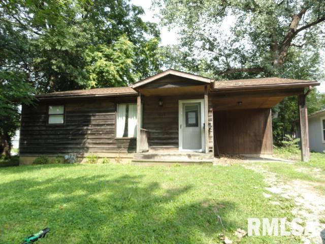 1609 La Salle St., Belleville, IL 62221