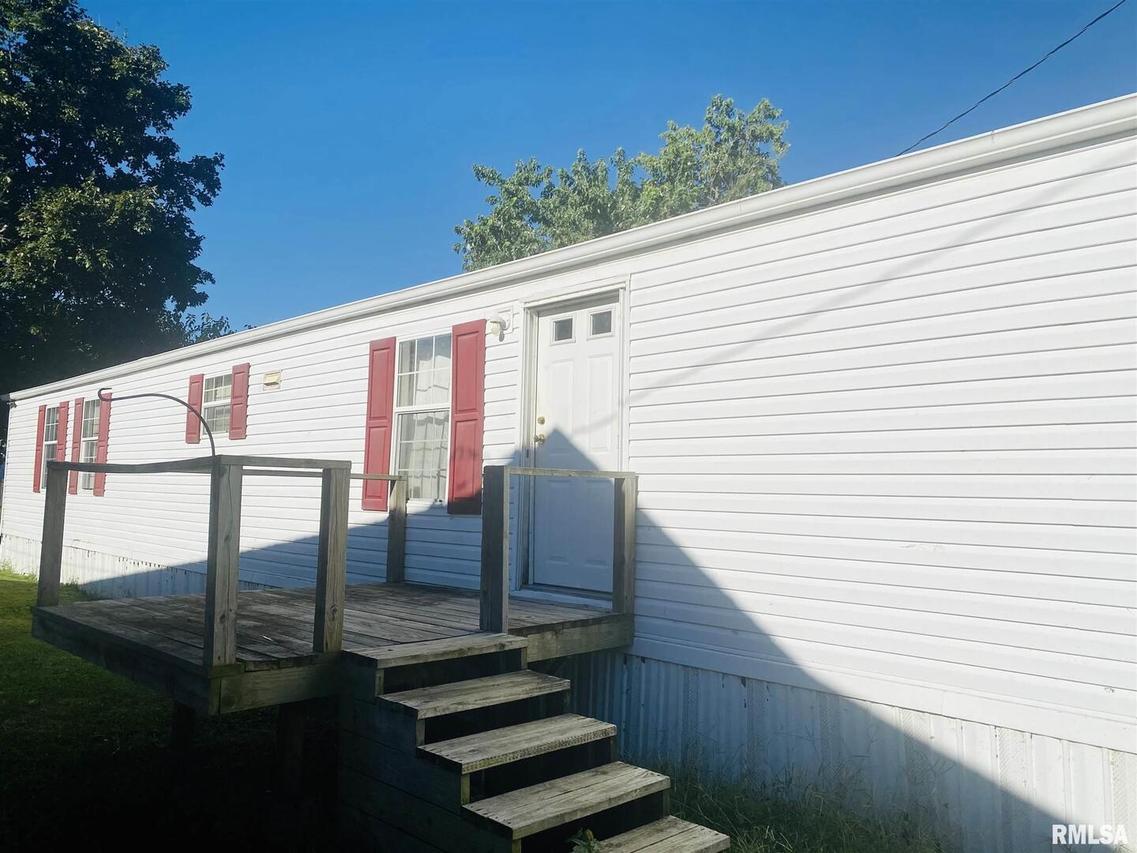 410 E 8th St., Metropolis, IL 62960