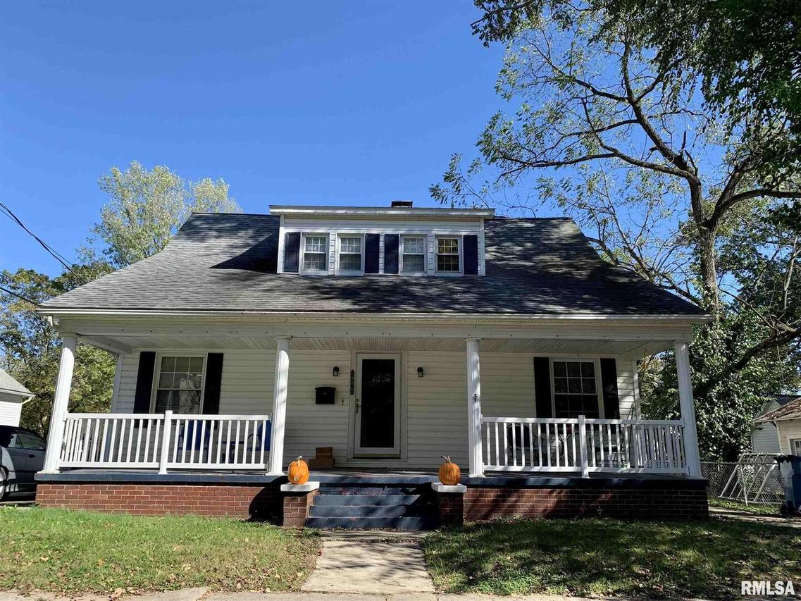 806 N 11th St., Mt Vernon, IL 62864