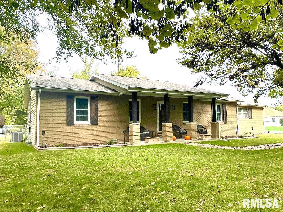 700 Chipwood Ln., Centralia, IL 62801