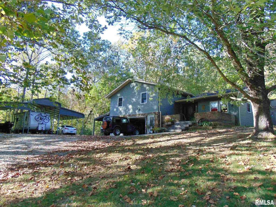 3105 Town Creek Rd., Murphysboro, IL 62966