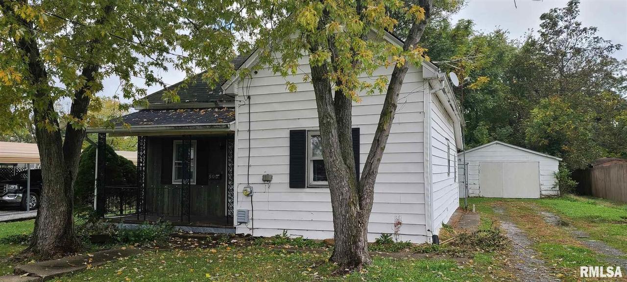 500 S 20th St., Herrin, IL 62948