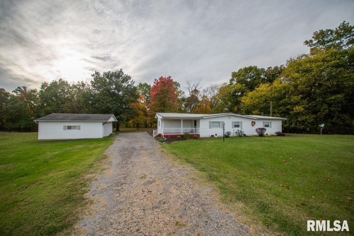 16881 N Jaycee Lake Ln., Mt Vernon, IL 62864