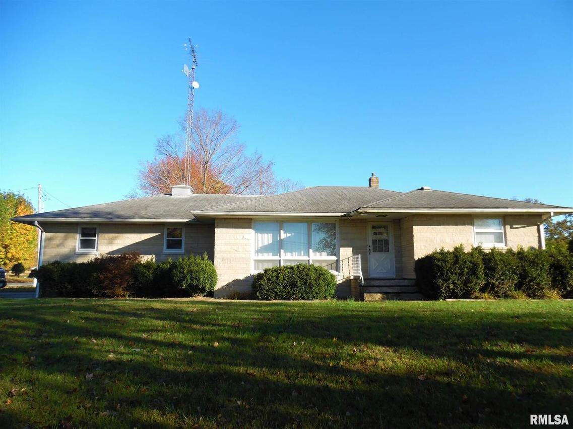 15040 N Seagull Ln., Bluford, IL 62814