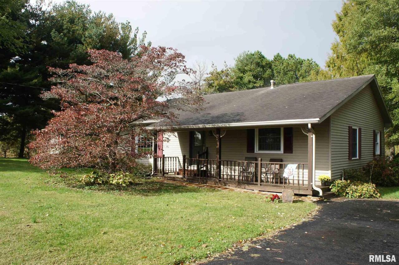 6841 Samoth Rd., Grantsburg, IL 62943