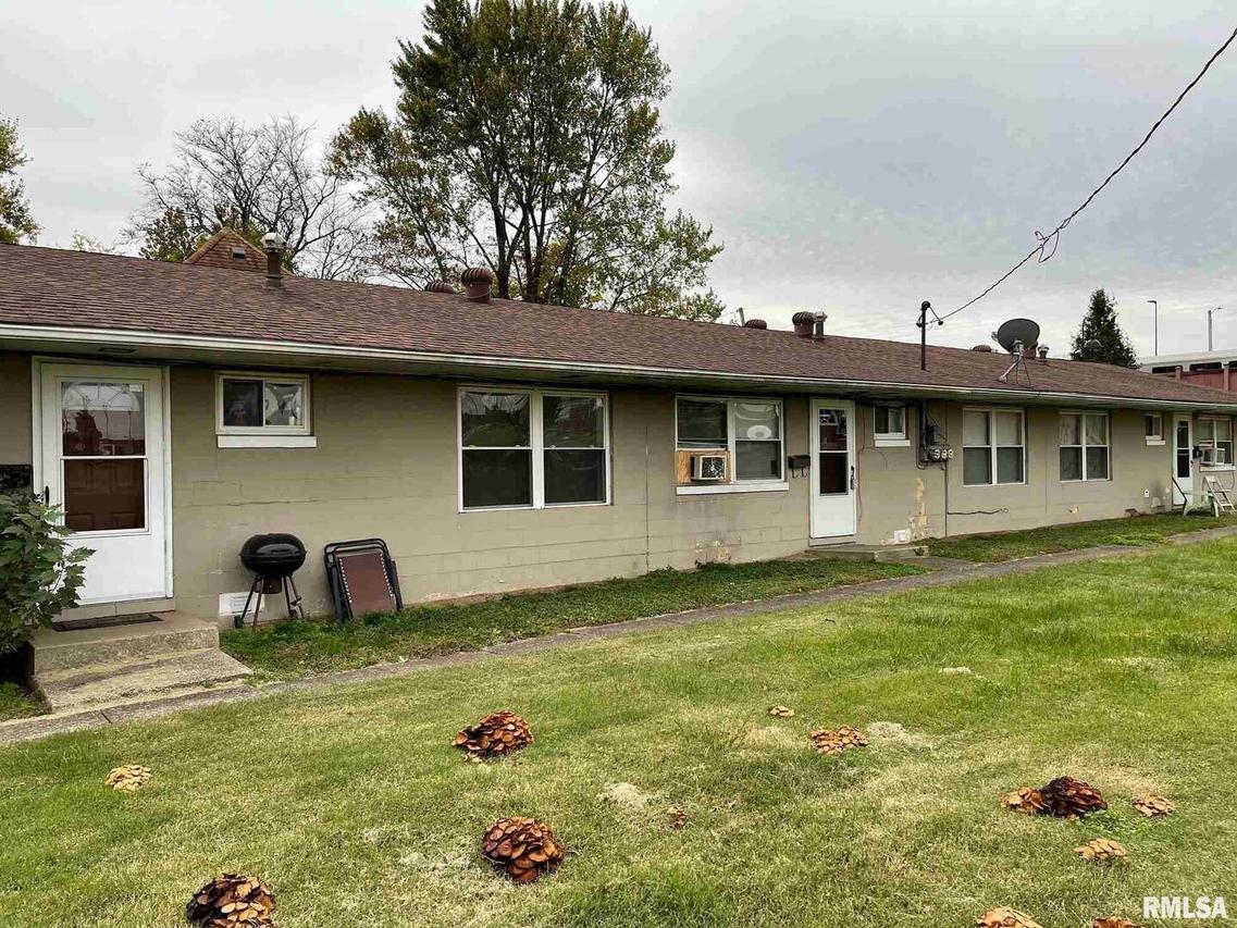 400 S Washington St., Carbondale, IL 62901