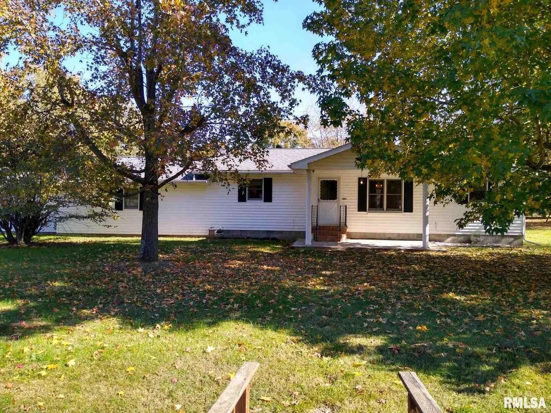 808 1/2 6th St., Vienna, IL 62995