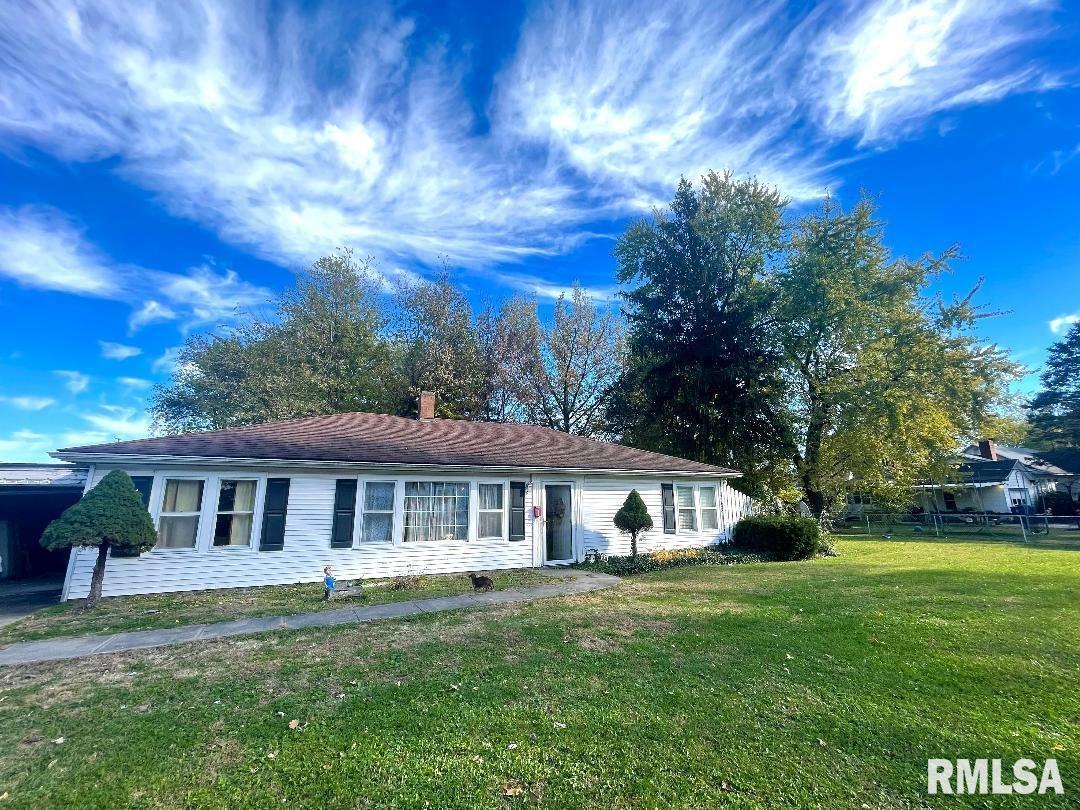 1 Circle Dr., Centralia, IL 62801