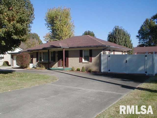 1607 N State St., Marion, IL 62959