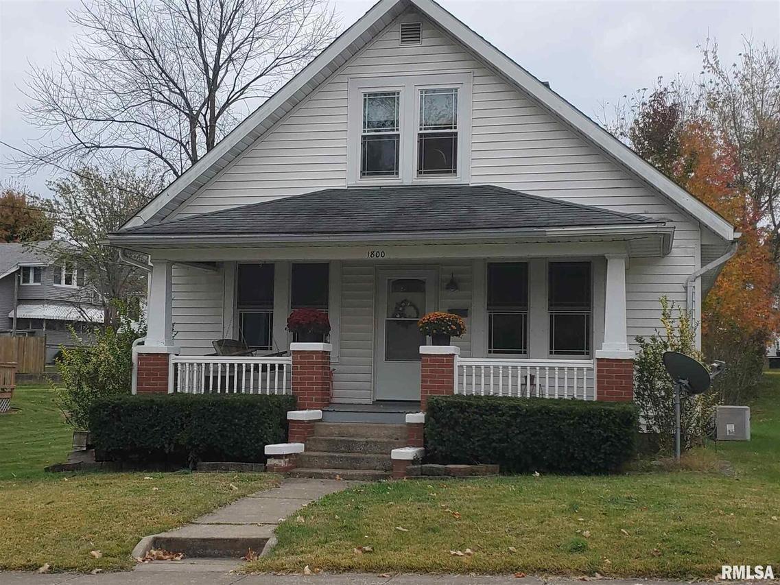 1800 High St., Chester, IL