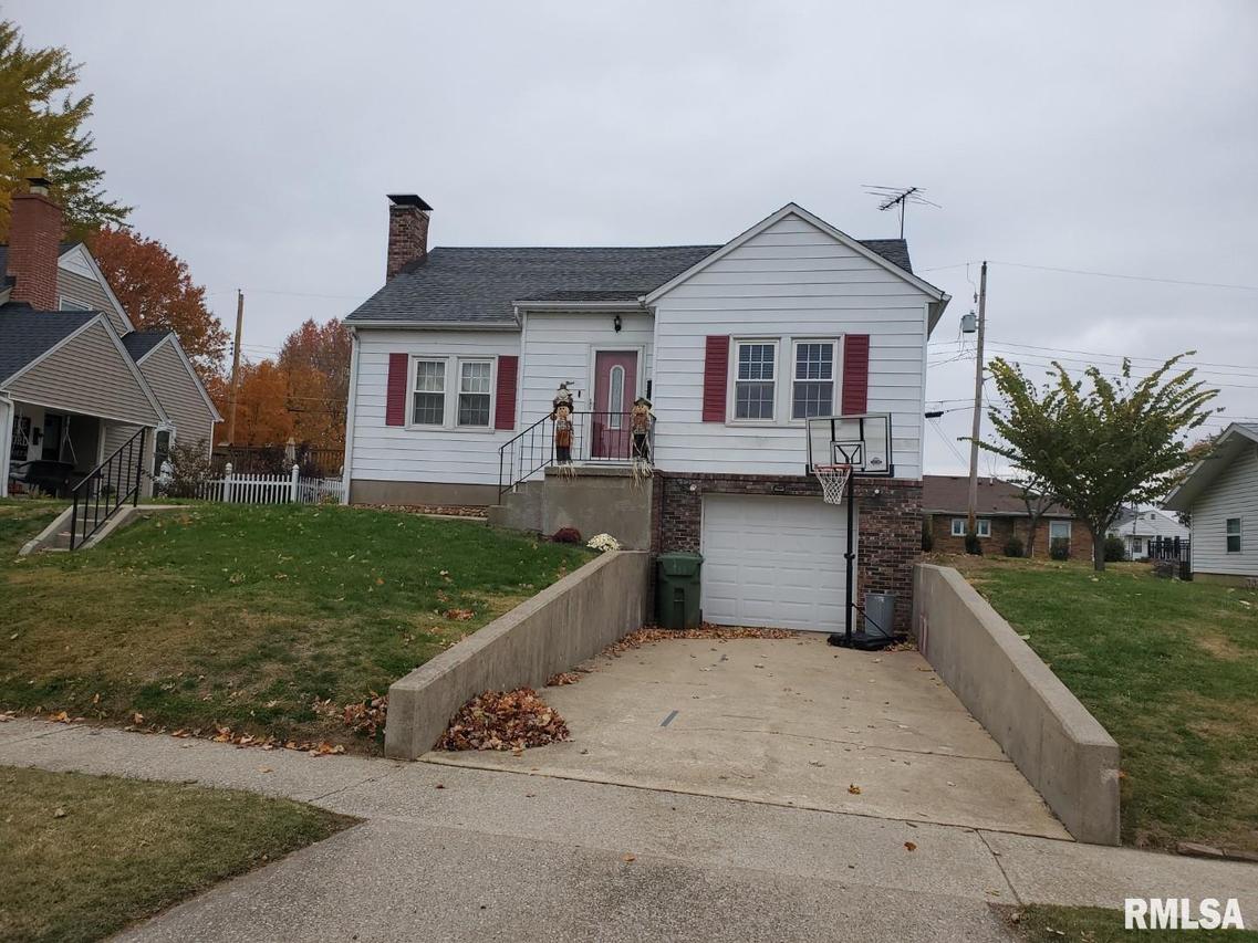 9 Lincoln Blvd., Chester, IL 62233