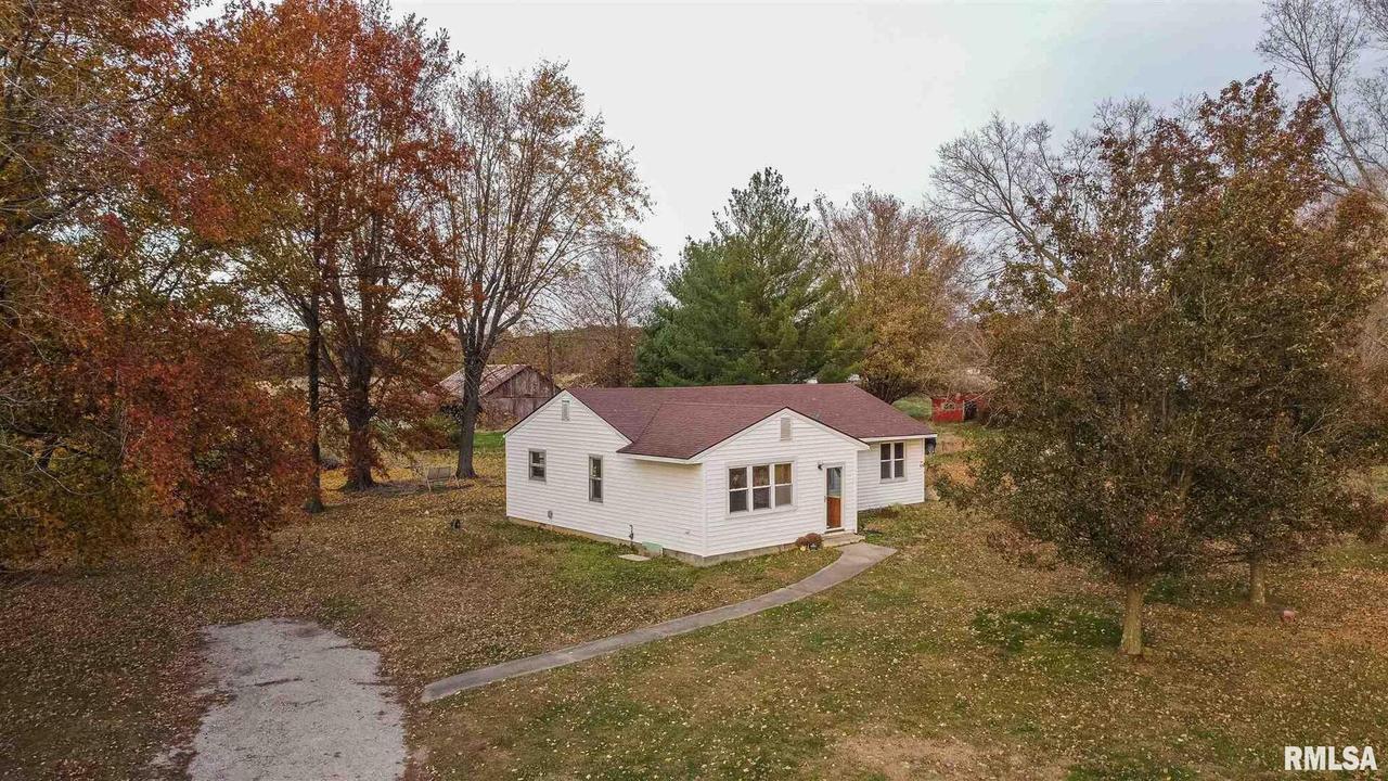 9986 E Boyd Rd., Mt Vernon, IL 62864