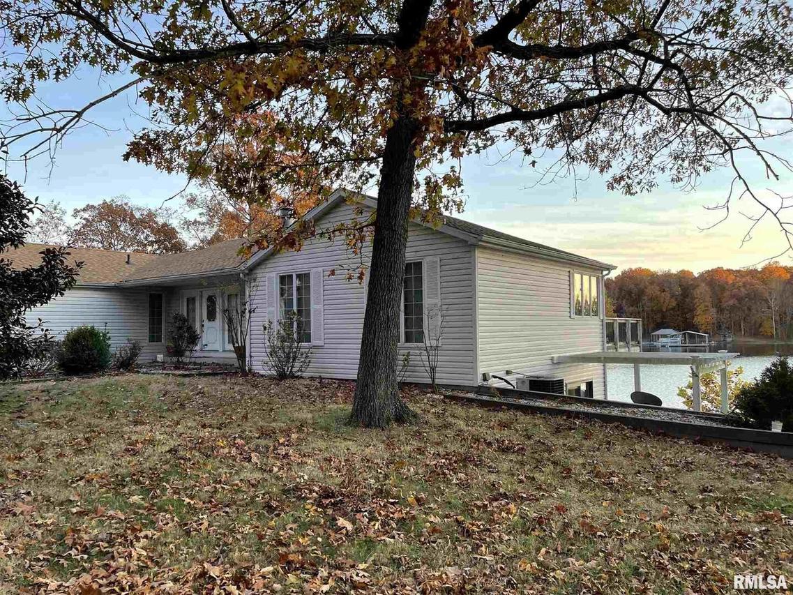 11707 Woodland Hills Rd., Marion, IL 62959