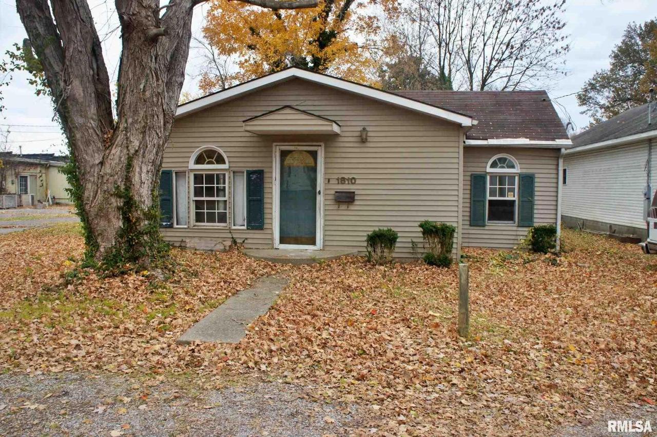 1810 Speckman St., Metropolis, IL 62960