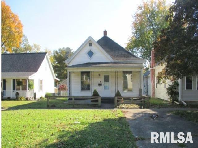 411 E 8th St., Mt Carmel, IL 62863