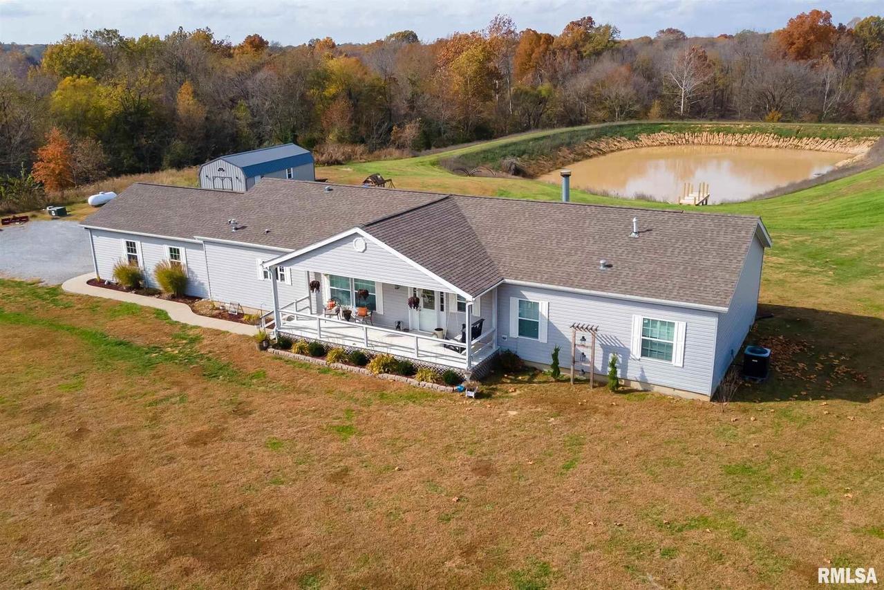 729 Orchard Hill St., Murphysboro, IL 62966