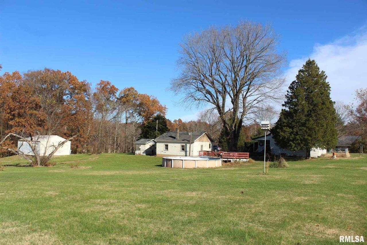 1071 Creal Springs Rd., Creal Springs, IL 62922