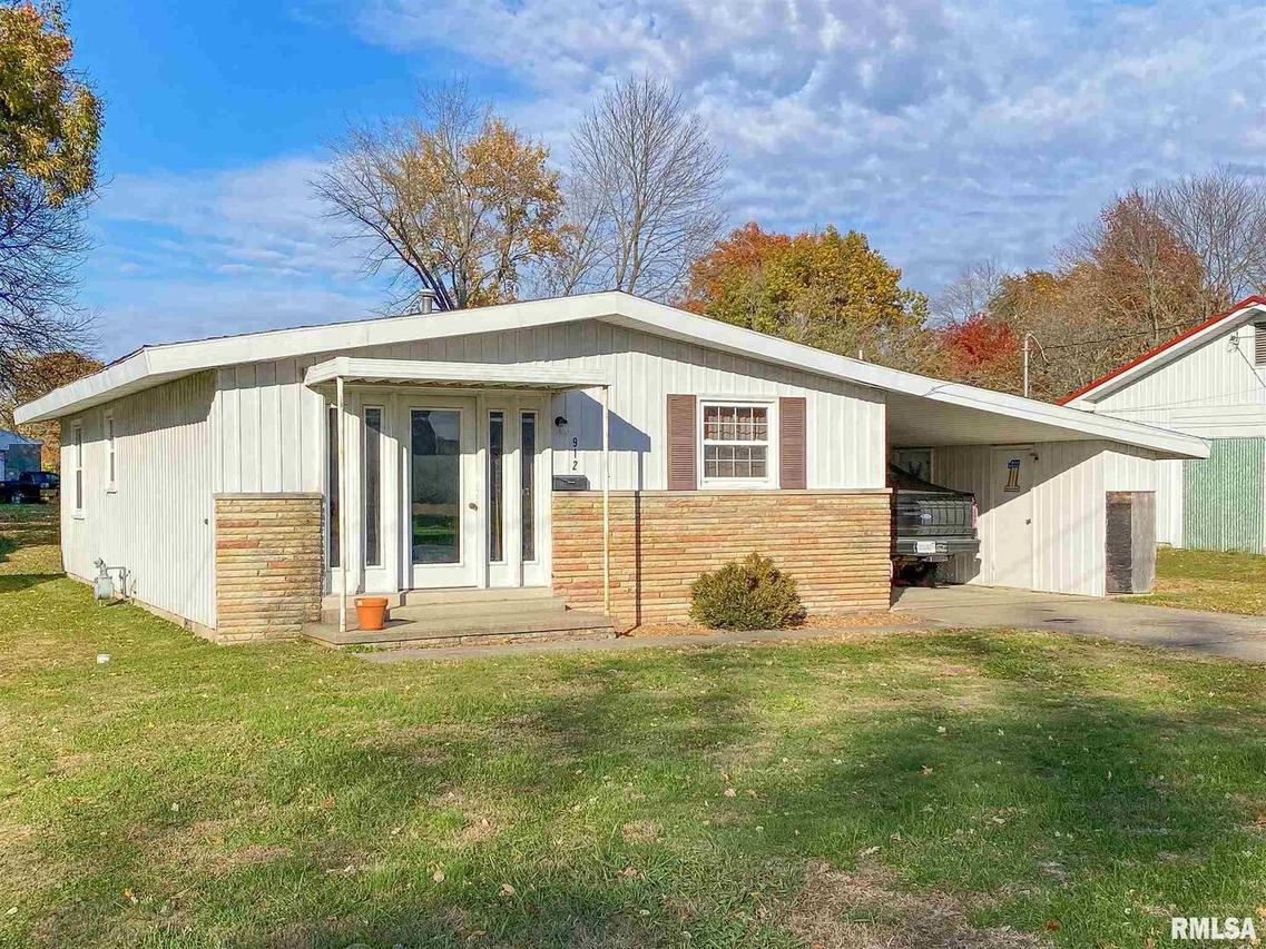 912 W Elm St., Olney, IL 62450