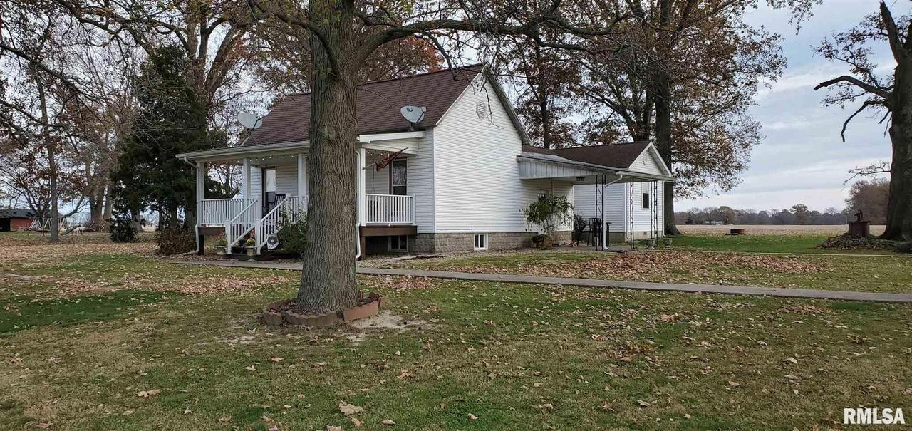 3794 Valier Carpet Rd., Tamaroa, IL 62888