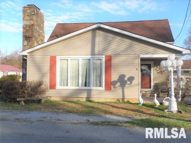 406 N Thompson St., Carrier Mills, IL 62917