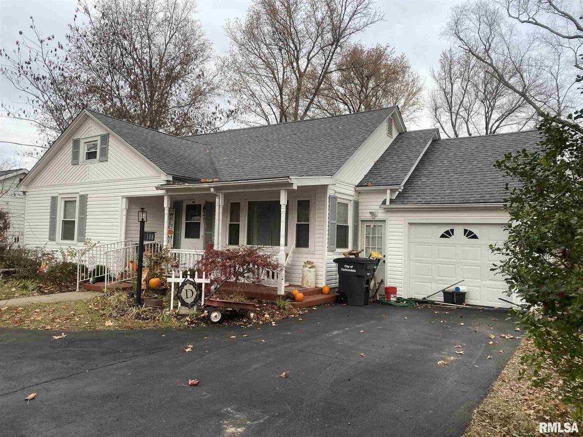 1508 E Walnut St., Carbondale, IL 62901