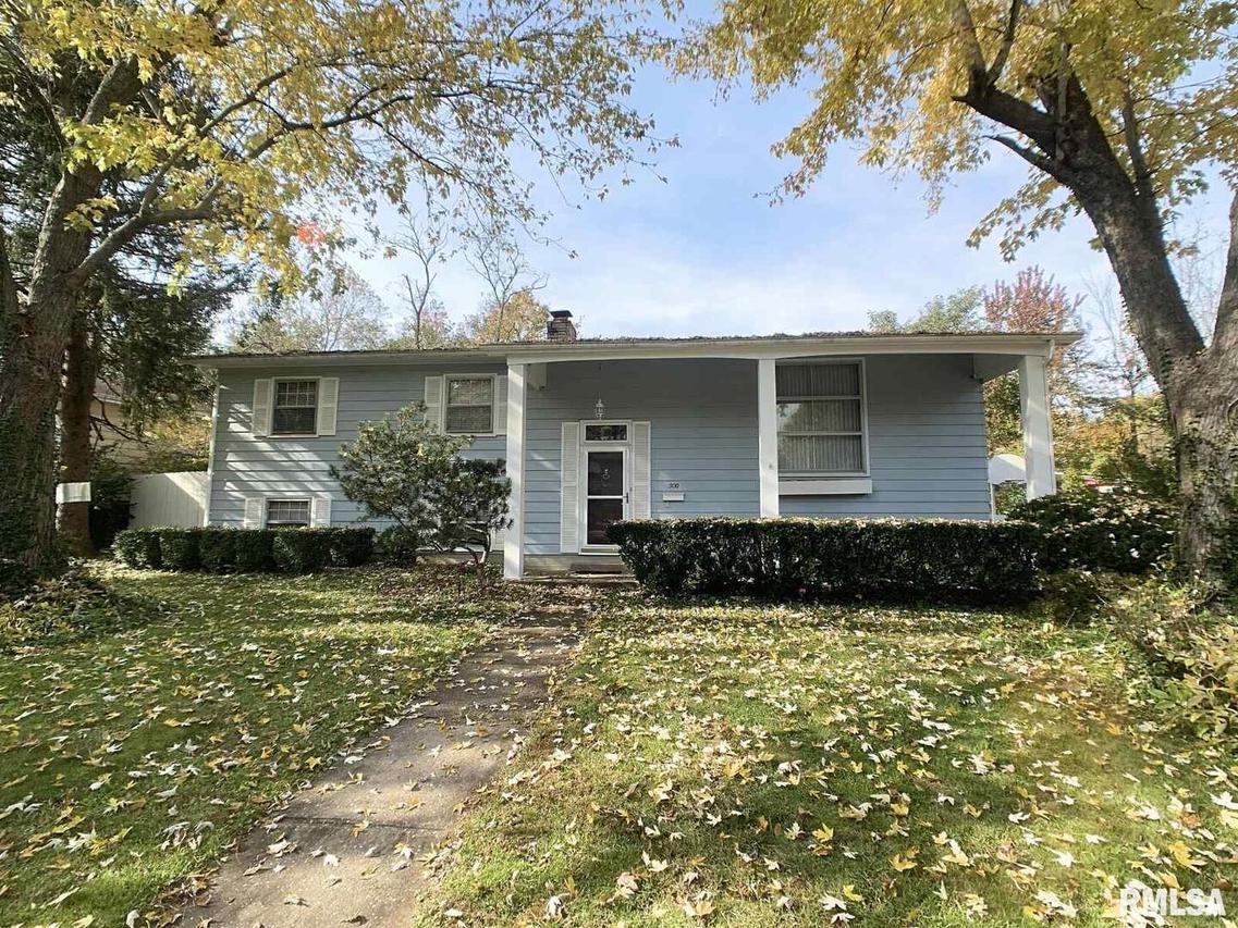 300 S Eason Dr., Carbondale, IL 62901