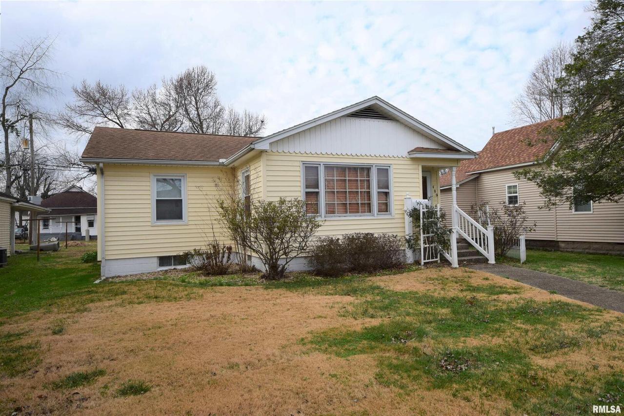 409 N 10th St., Herrin, IL 62948