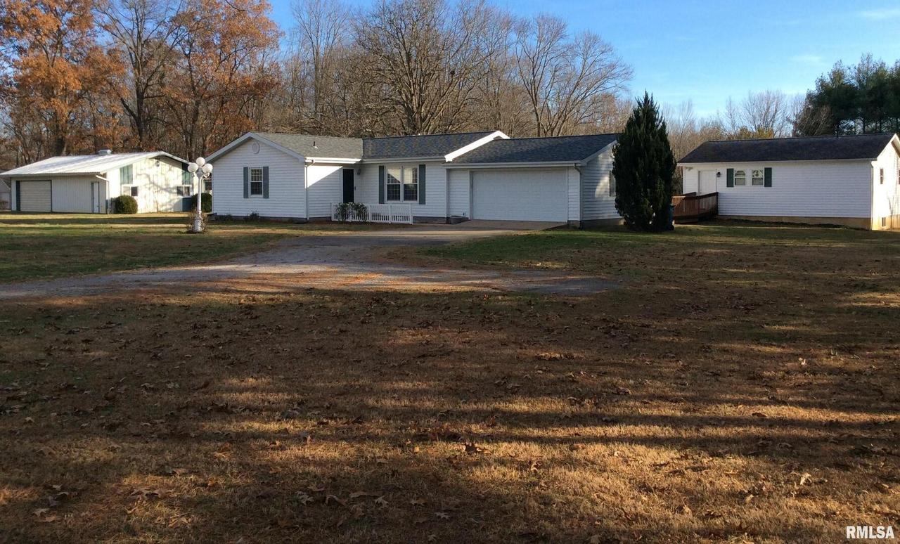 16835 E Fairfield Rd., Mt Vernon, IL 62864