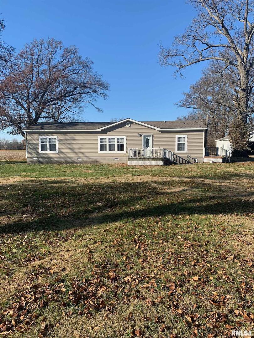 825 Fairground Rd., Pinckneyville, IL 62274