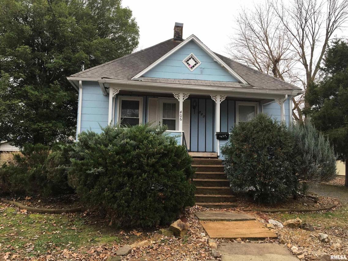 406 E 4th St., West Frankfort, IL 62896