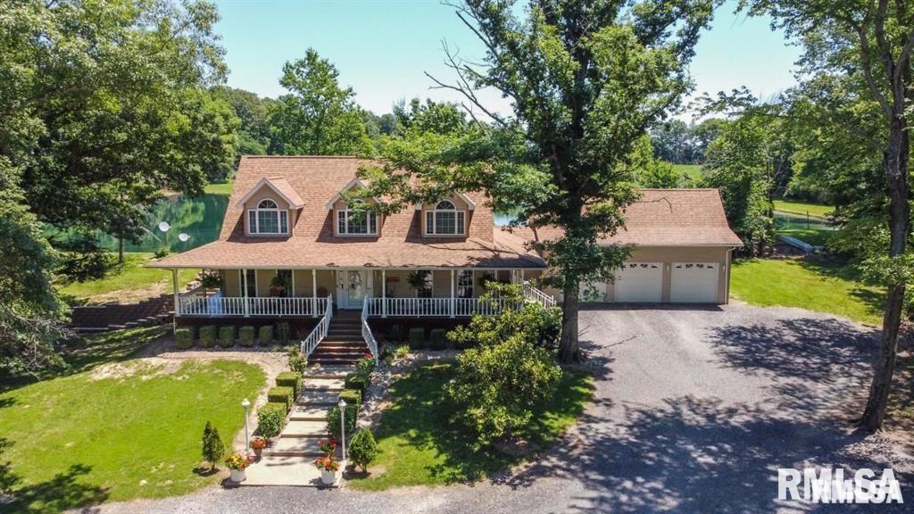 18516 E Saddle Club Rd., Belle Rive, IL 62810