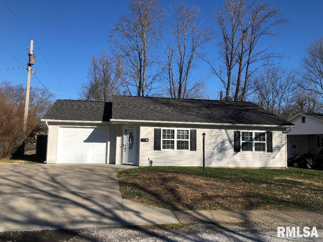 914 Boston Ave., Marion, IL 62959
