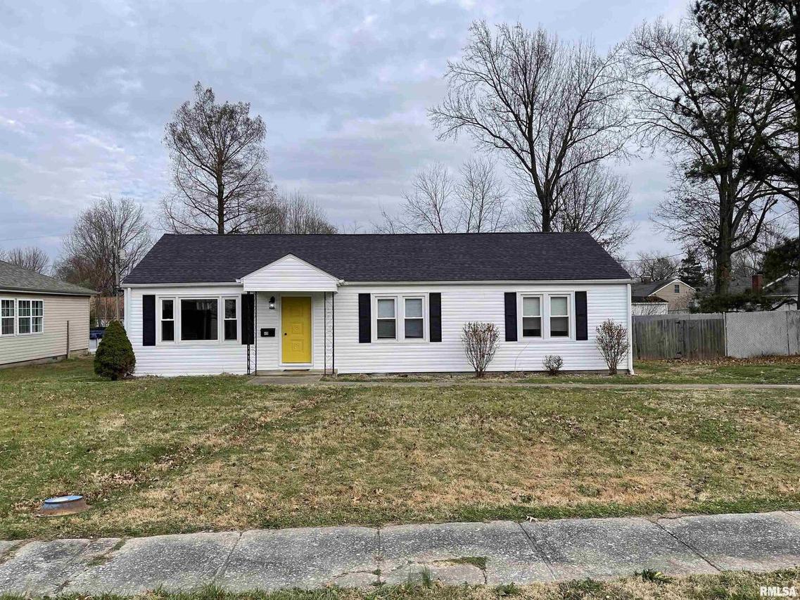 419 S Charlotte Rd., Marion, IL 62959