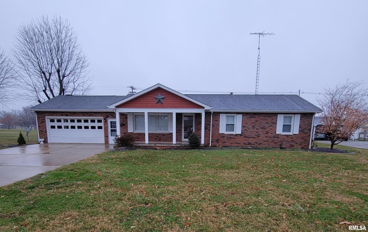 125 E Oak Park Dr., Centralia, IL 62801