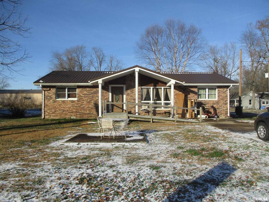 21801 Shawneetown Rd., Thompsonville, IL