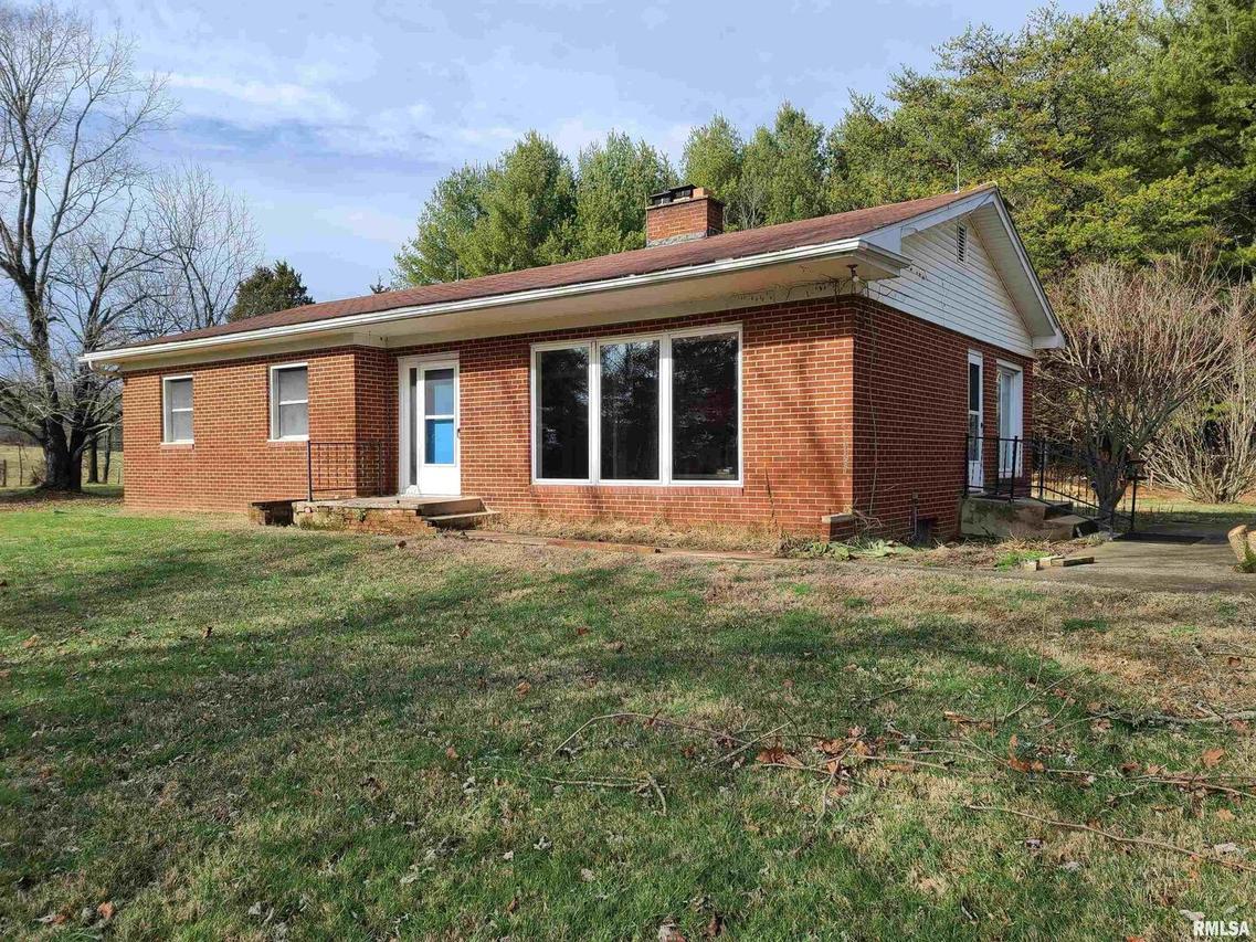 181 Highway 146 W, Golconda, IL 62938