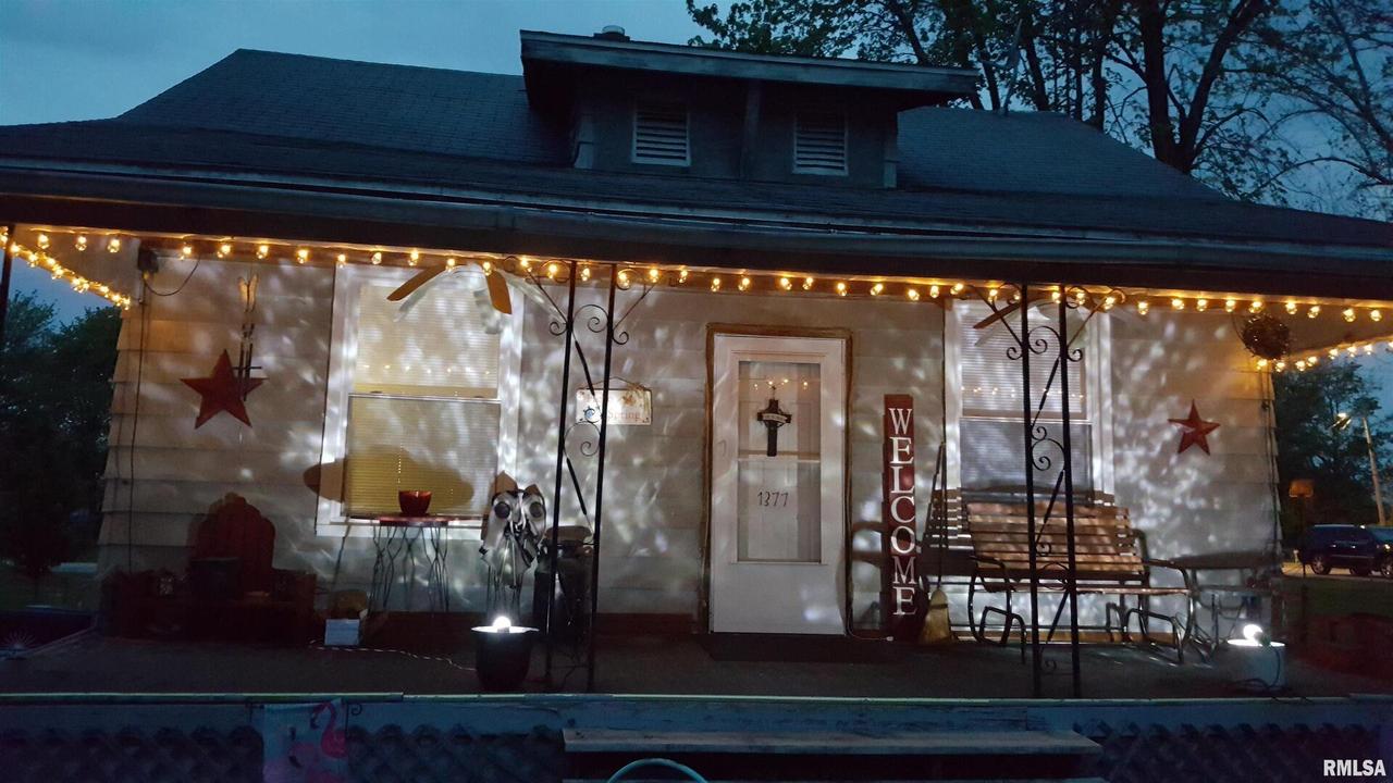 1377 S Pearl Ave., Centralia, IL 62801