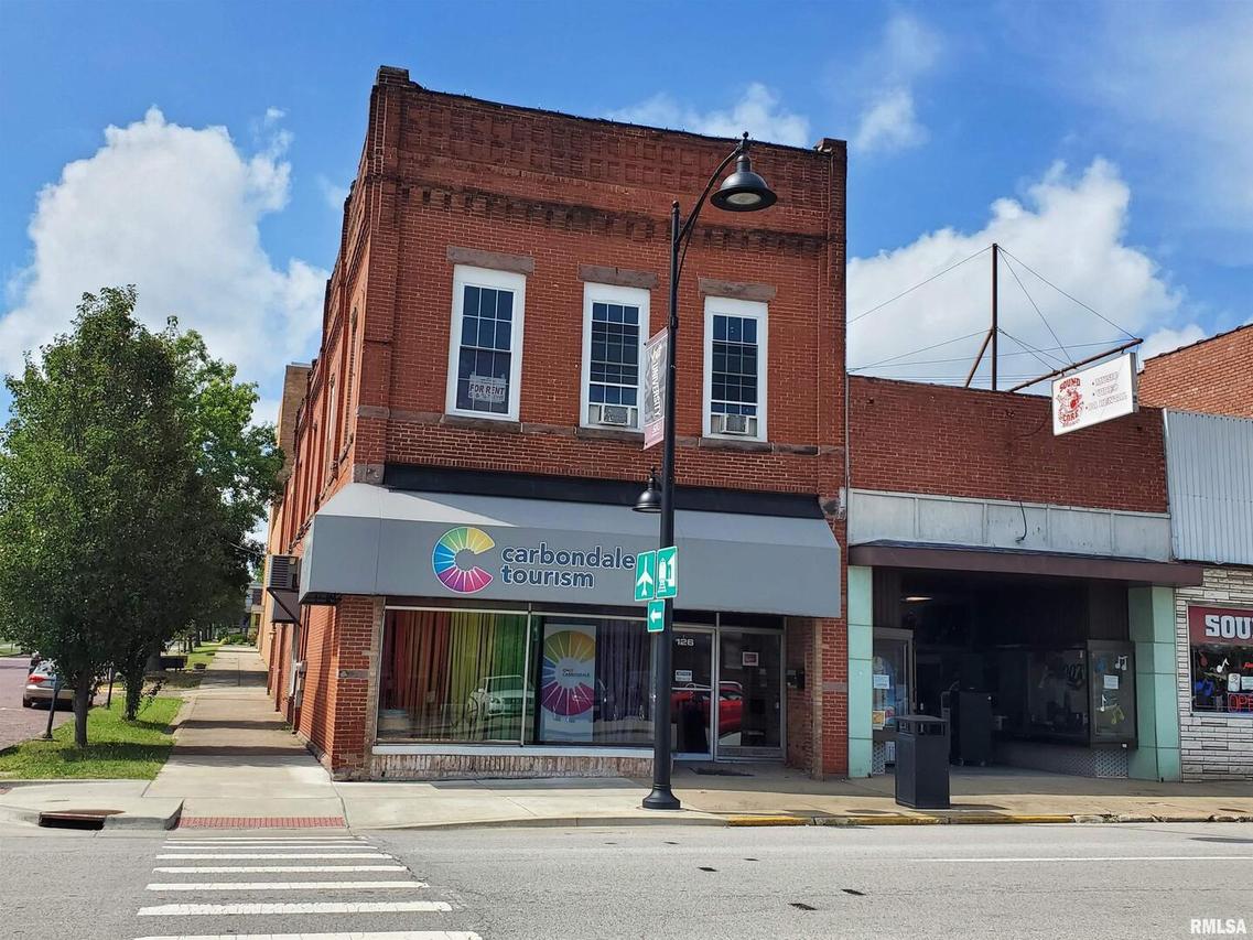 126 S Illinois St., Carbondale, IL 62901