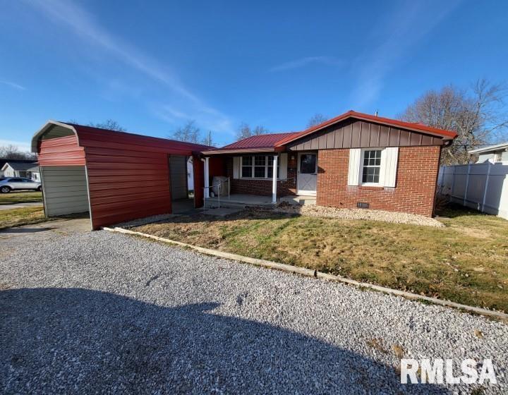 4 Beverly Heights, Mt Vernon, IL 62864