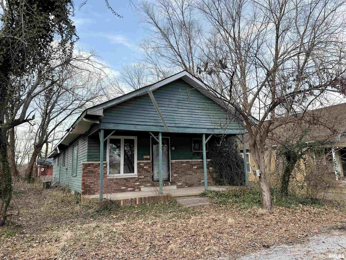 503 N Horn St., West Frankfort, IL 62896