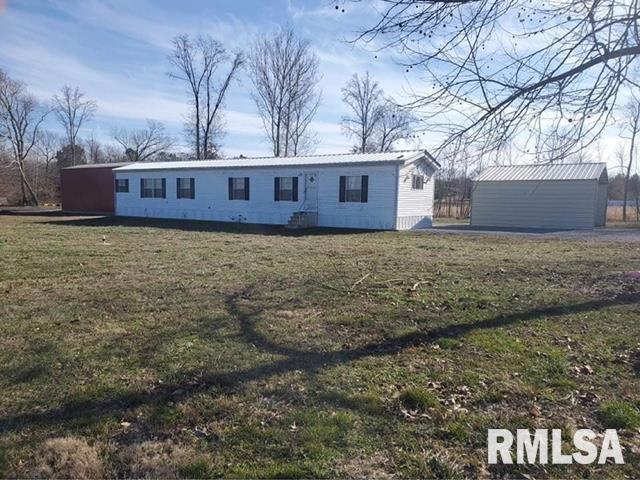 2913 Dr Springs Rd., Carterville, IL 62918