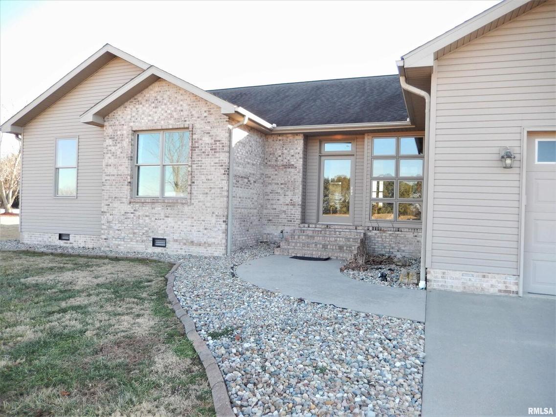 280 Willow Ln., Anna, IL 62906