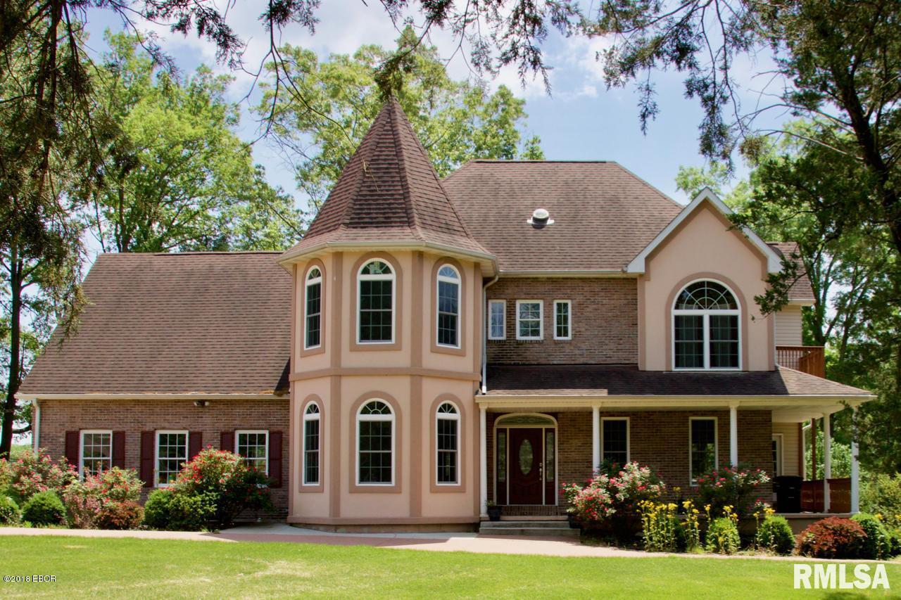 1137 Cedar Ridge, Carbondale, IL 62901